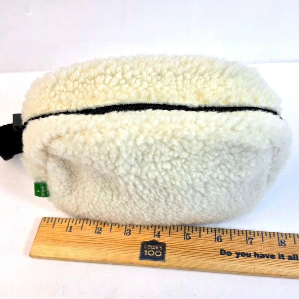 Kate Spade New York Sherpa Cream Fleece Cosmetic Bag Pouch Womens Small